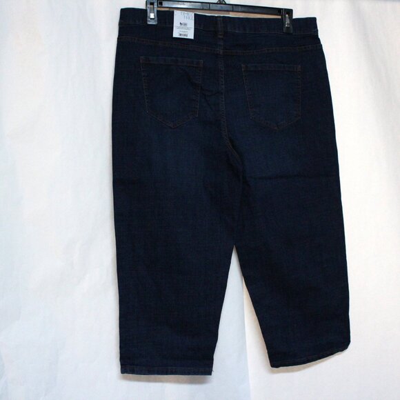 Time and Tru XL 16-18 Dark Wash Pull On Denim Blue Jean Capri Pants - Picture 2 of 8